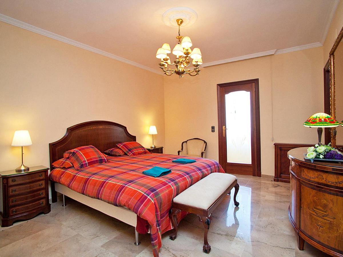 Apartment Pg Gracia - Valencia By Interhome Барселона Экстерьер фото